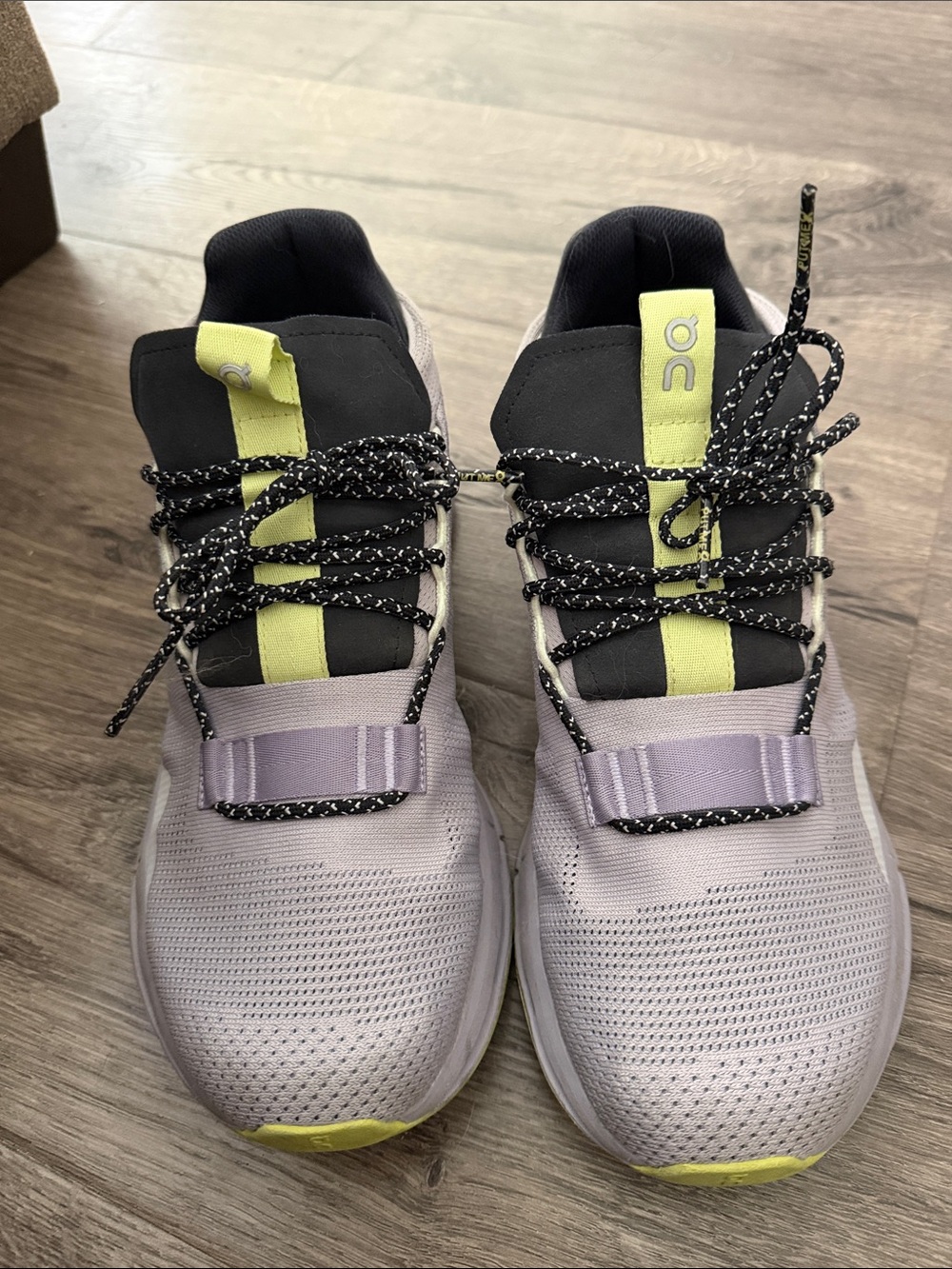 On Cloud Women’s Lavender & Yellow Running Sneakers